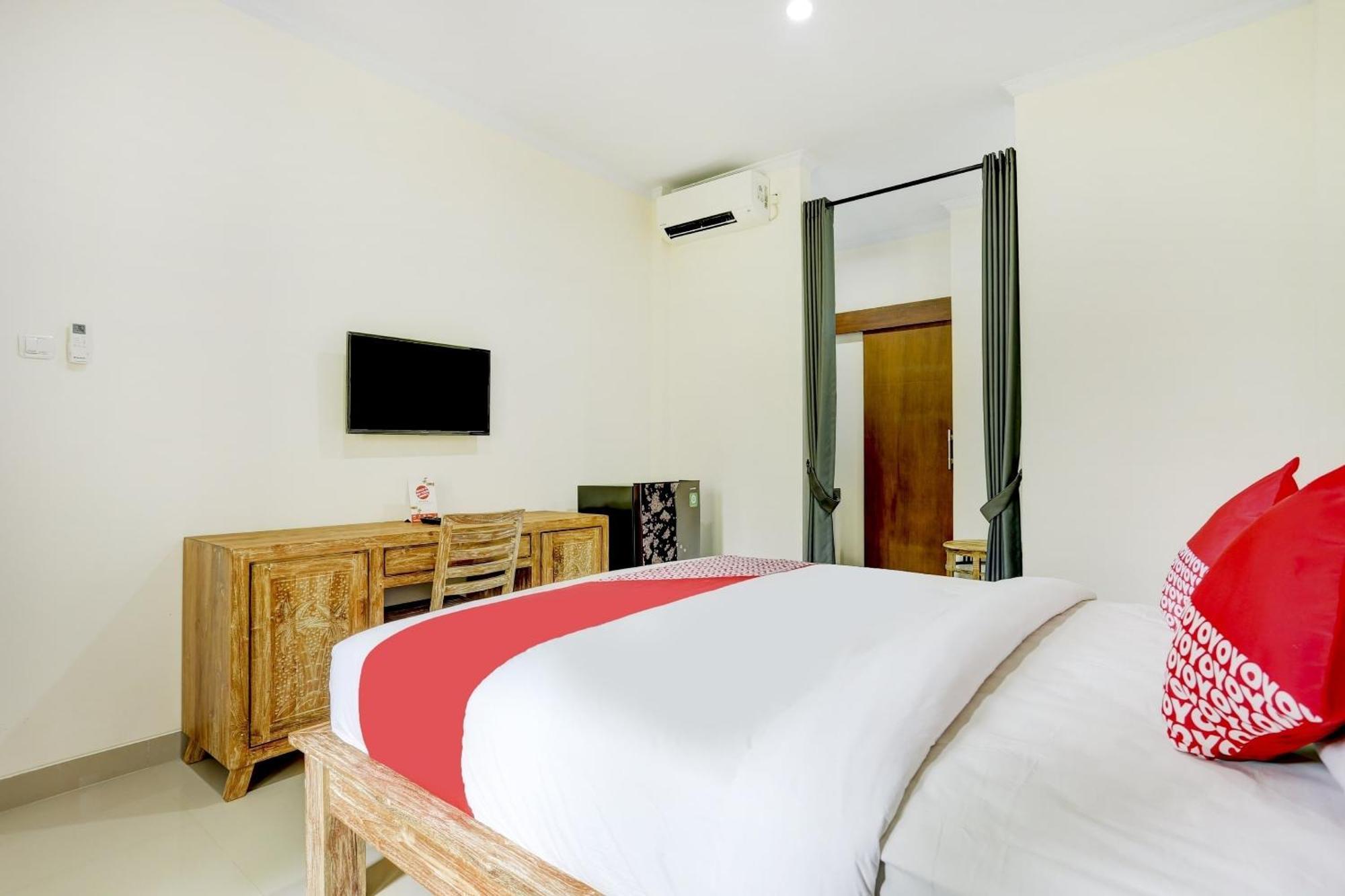 Oyo 90232 มาร์ช 67 สเตย์ Hotel Balian ภายนอก รูปภาพ